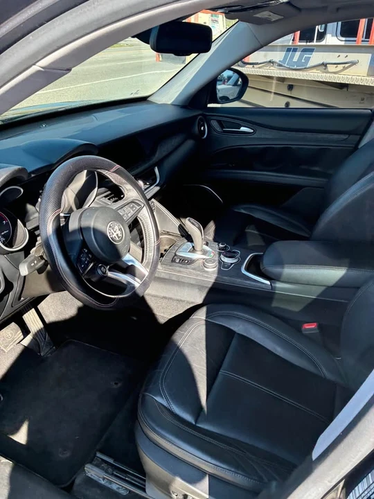 2020 Alfa Romeo Stelvio - Image 3 of 4
