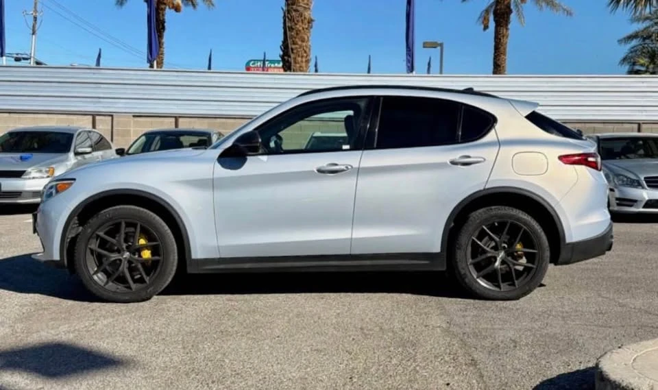 2020 Alfa Romeo Stelvio - Image 5 of 11