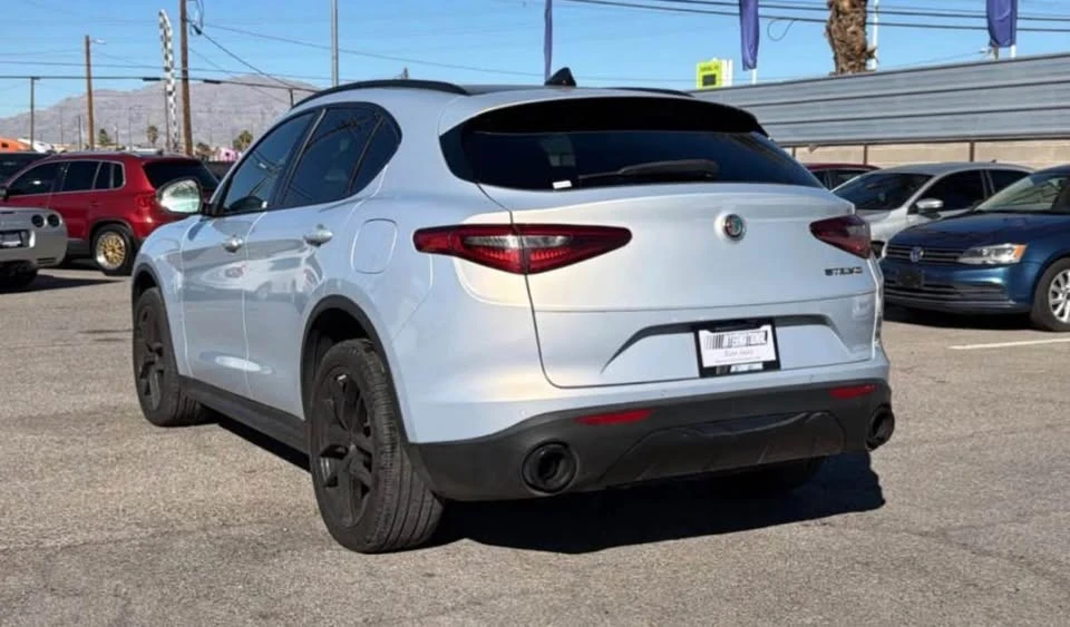 2020 Alfa Romeo Stelvio - Image 6 of 11