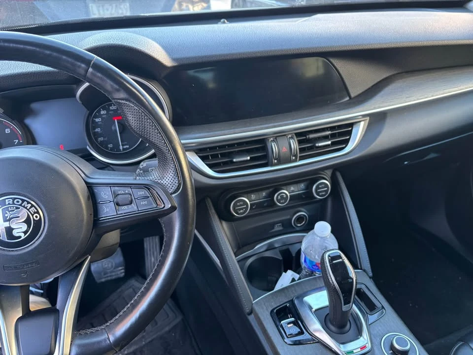 2020 Alfa Romeo Stelvio - Image 5 of 8