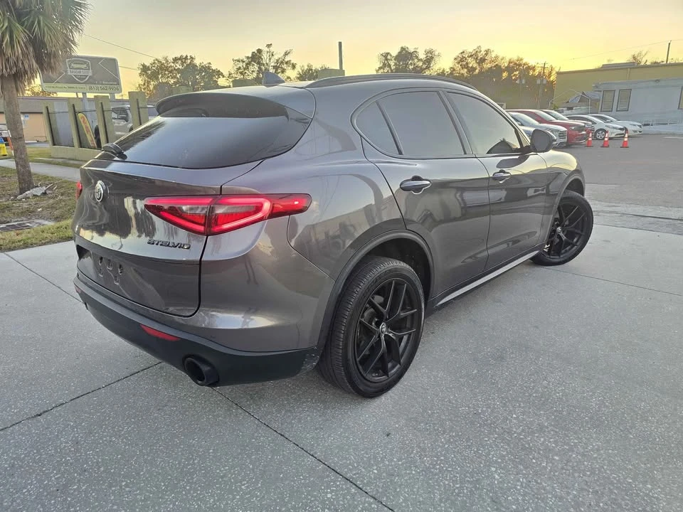 2020 Alfa Romeo Stelvio - Image 4 of 19