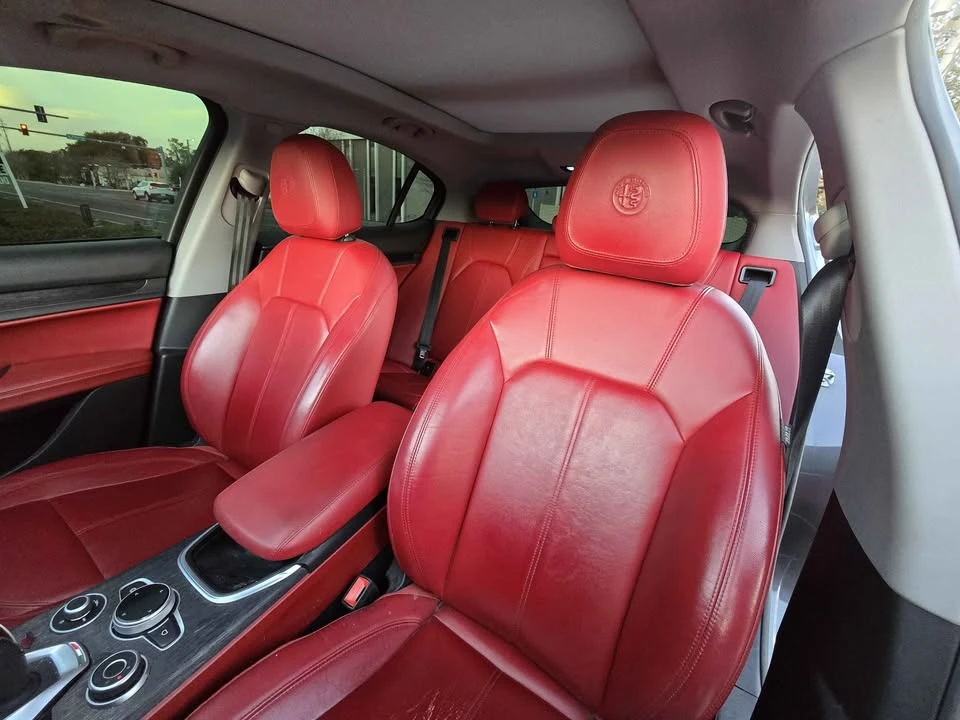 2020 Alfa Romeo Stelvio - Image 11 of 19
