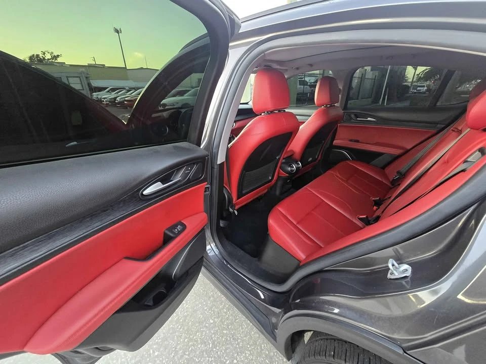 2020 Alfa Romeo Stelvio - Image 15 of 20
