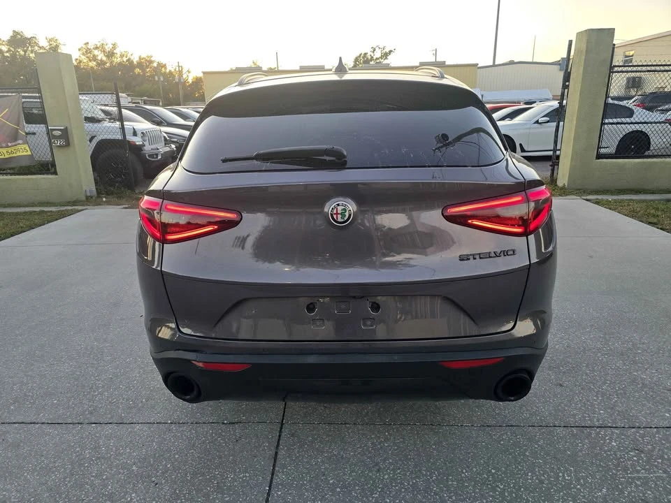 2020 Alfa Romeo Stelvio - Image 5 of 20