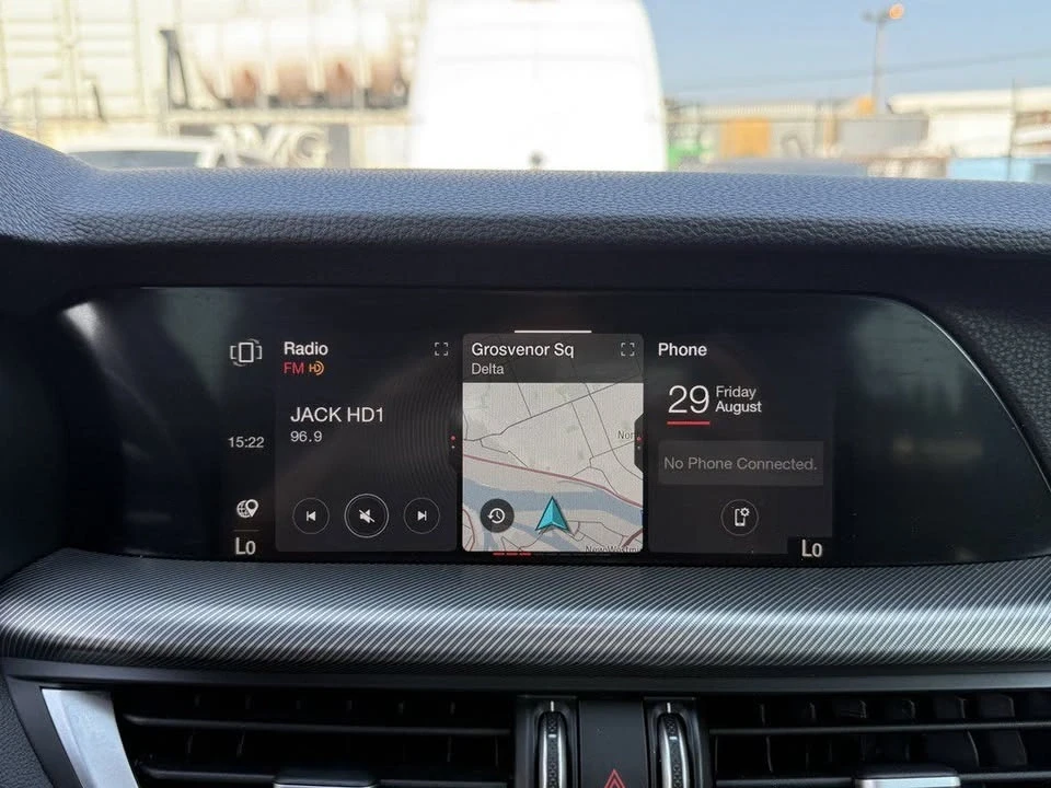 2020 Alfa Romeo Stelvio - Image 11 of 20