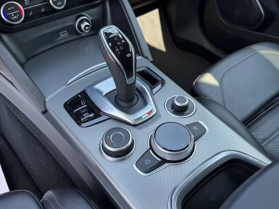 2020 Alfa Romeo Stelvio - Image 19 of 19