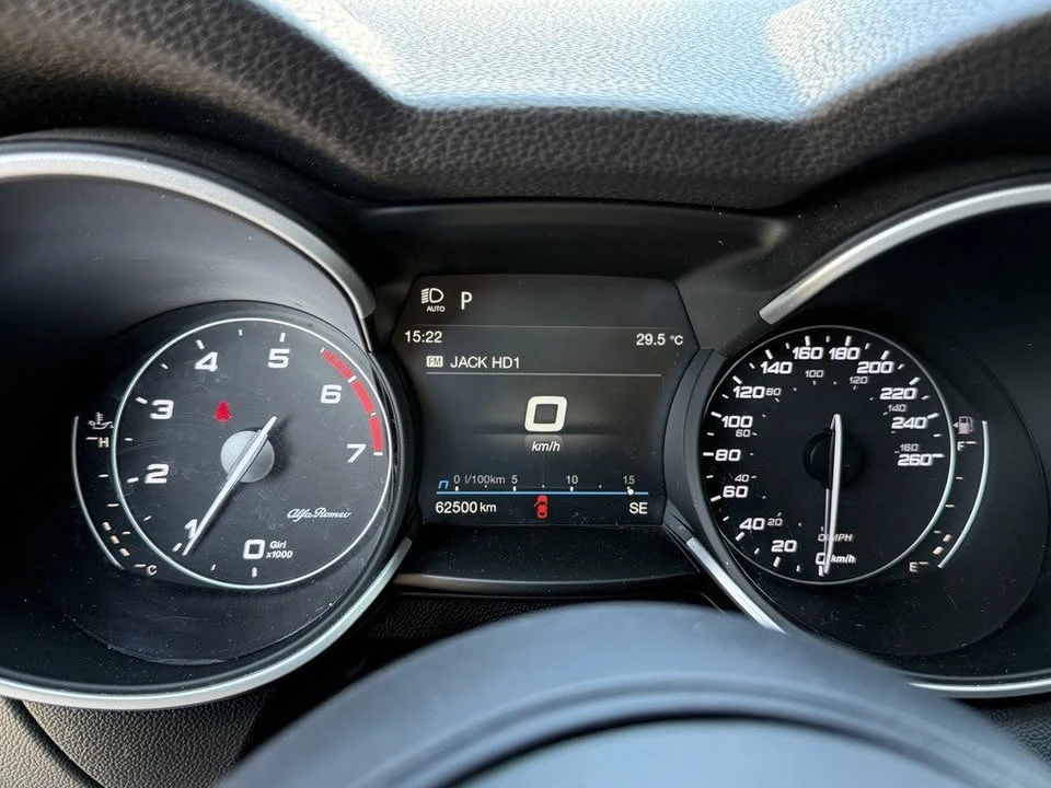 2020 Alfa Romeo Stelvio - Image 14 of 20