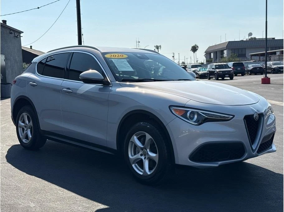 2020 Alfa Romeo Stelvio - Image 2 of 17