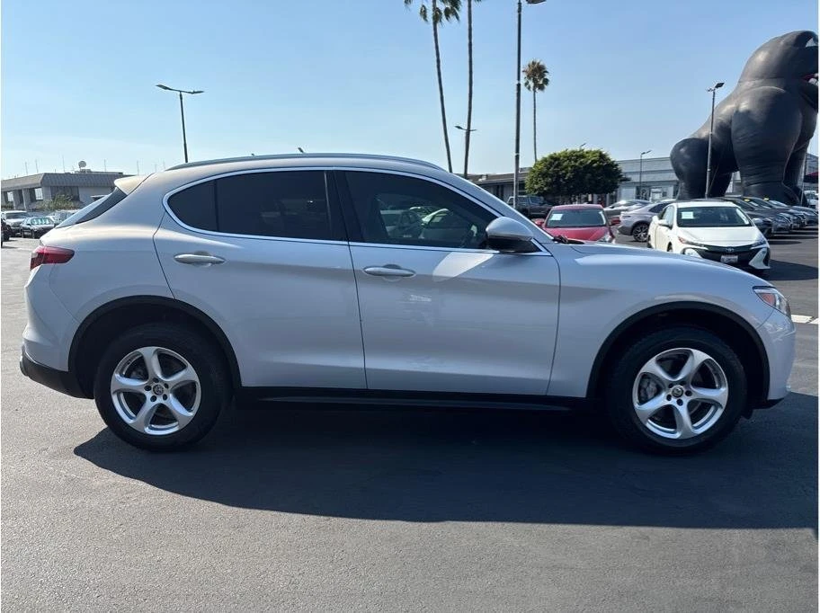 2020 Alfa Romeo Stelvio - Image 13 of 17