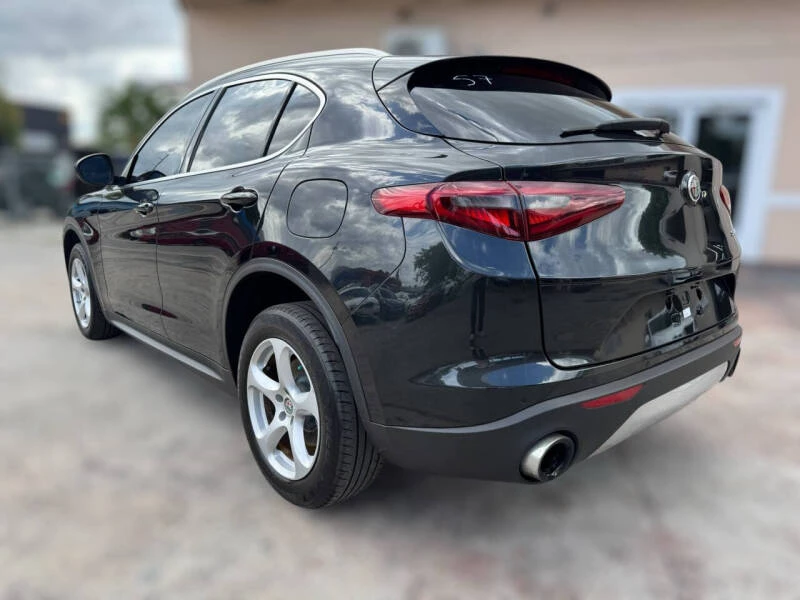 2020 Alfa Romeo Stelvio - Image 5 of 15
