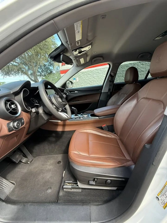 2020 Alfa Romeo Stelvio - Image 8 of 12