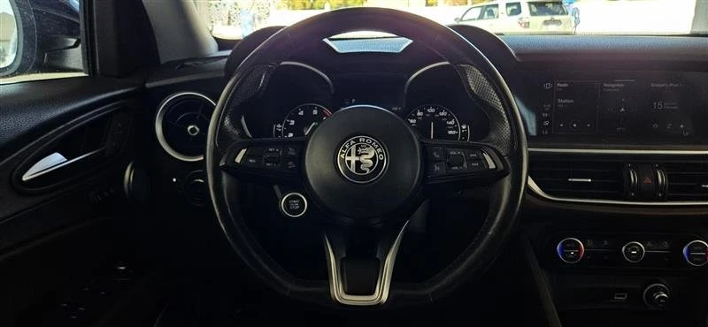 2020 Alfa Romeo Stelvio - Image 11 of 18