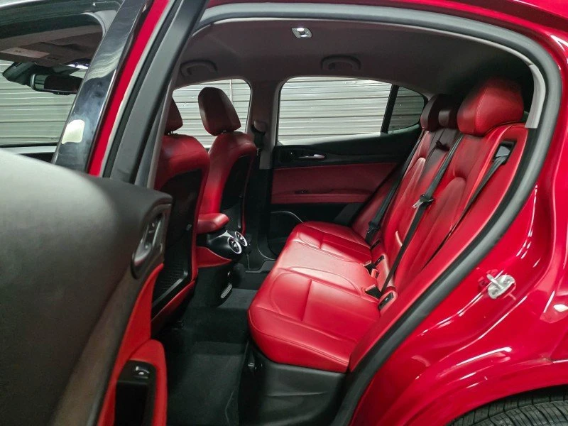 2020 Alfa Romeo Stelvio - Image 11 of 18