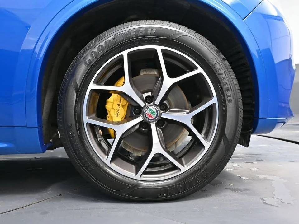 2020 Alfa Romeo Stelvio - Image 17 of 20