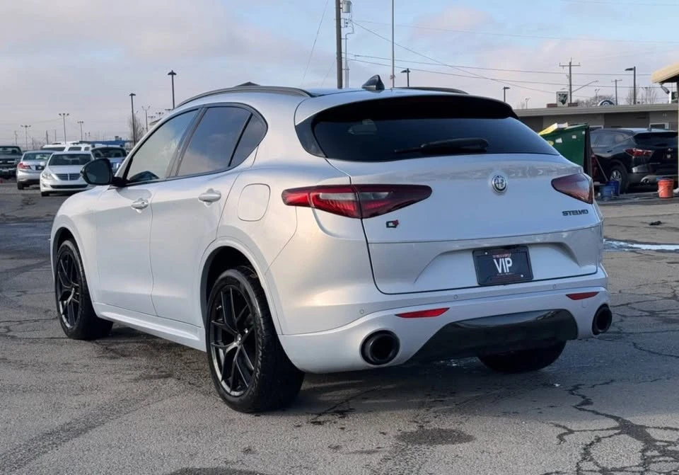 2020 Alfa Romeo Stelvio - Image 8 of 20