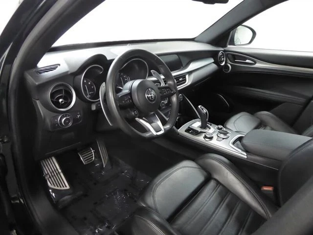 2020 Alfa Romeo Stelvio - Image 17 of 20
