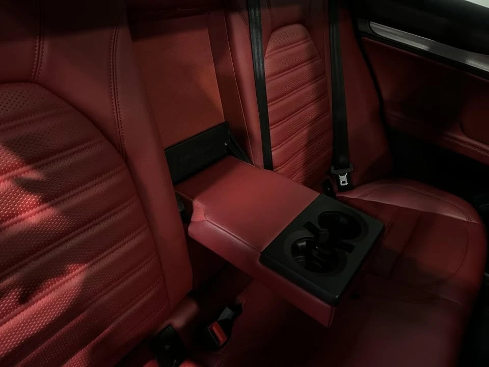 2020 Alfa Romeo Stelvio - Image 12 of 18