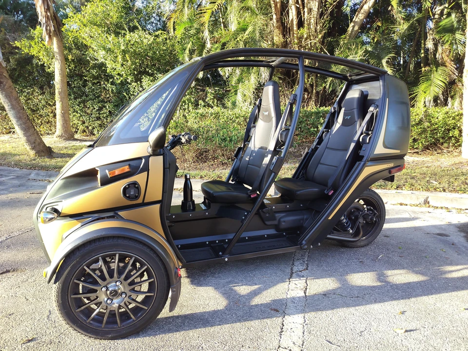 2020 Arcimoto - Image 11 of 31