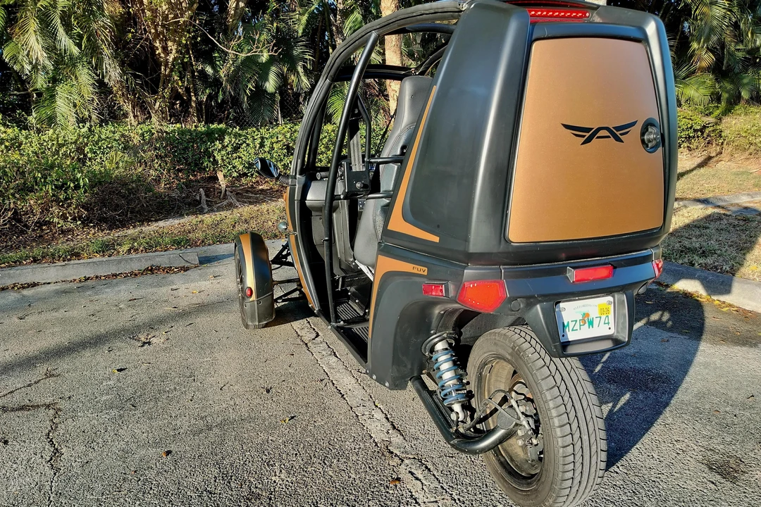 2020 Arcimoto - Image 14 of 31