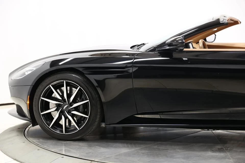 2020 Aston Martin DB11 - Image 7 of 20
