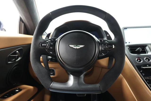 2020 Aston Martin DB11 AMR - Image 24 of 31