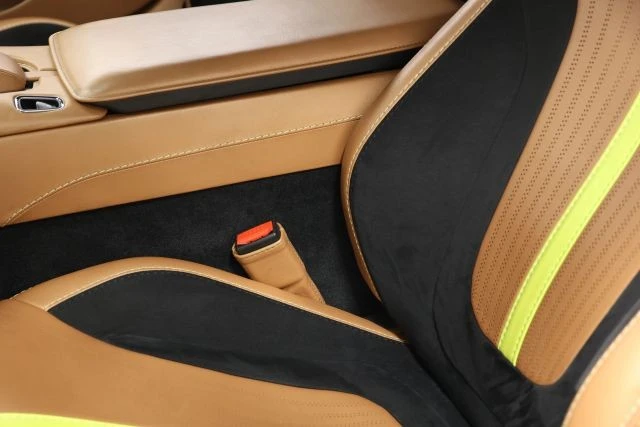 2020 Aston Martin DB11 AMR - Image 19 of 31