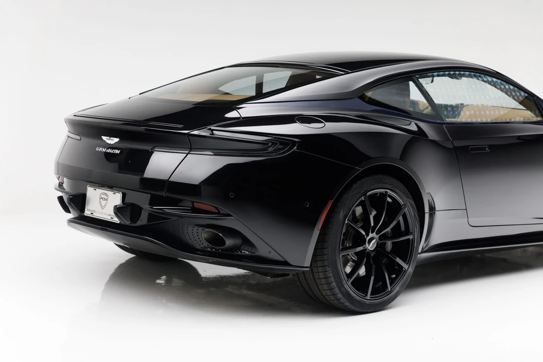 2020 Aston Martin DB11 AMR - Image 20 of 31
