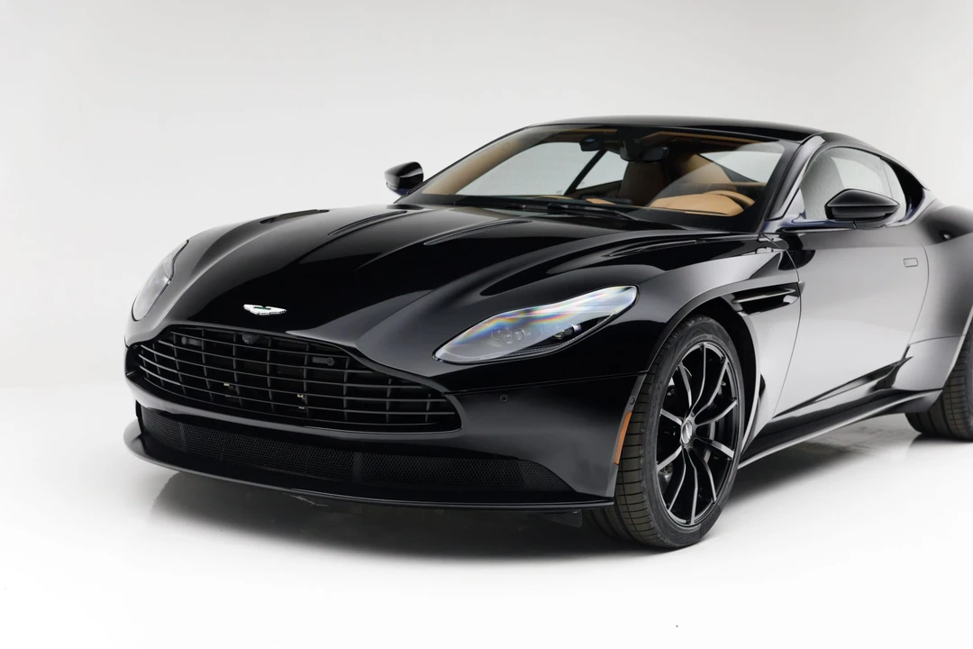 2020 Aston Martin DB11 AMR - Image 11 of 31