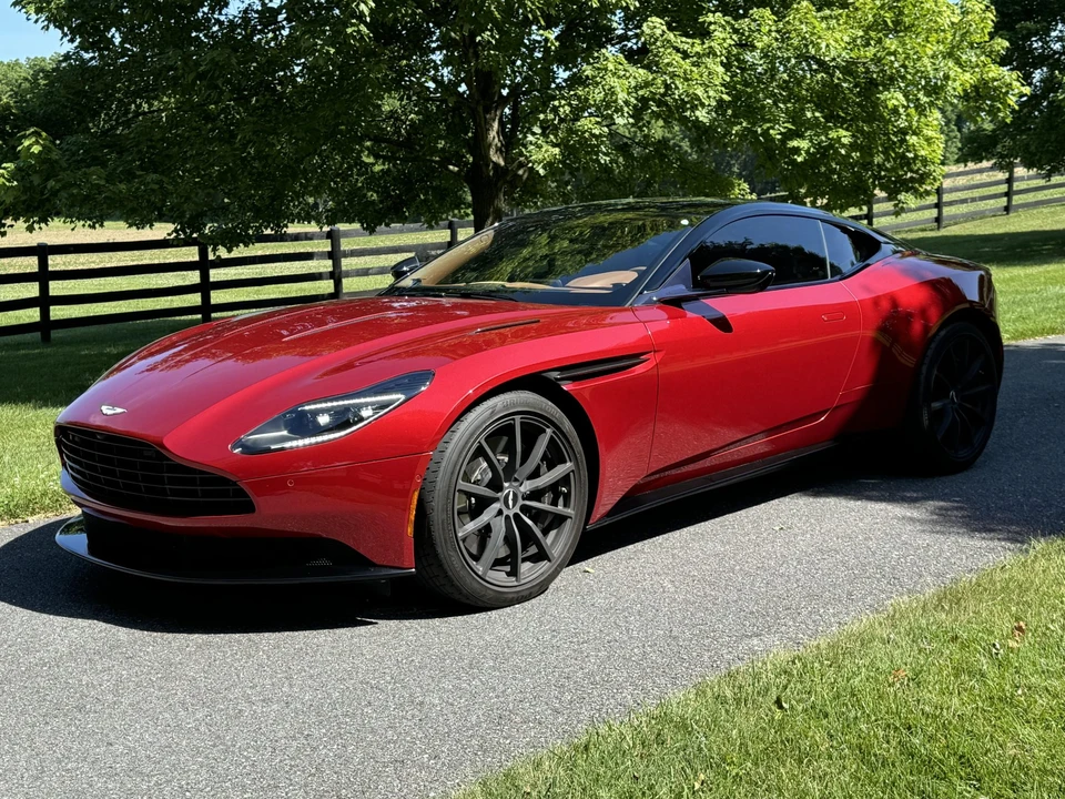 2020 Aston Martin DB11 AMR - Image 2 of 31