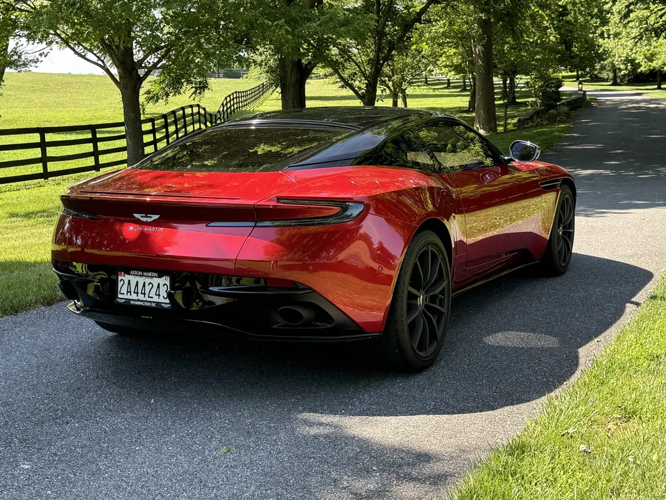 2020 Aston Martin DB11 AMR - Image 24 of 31