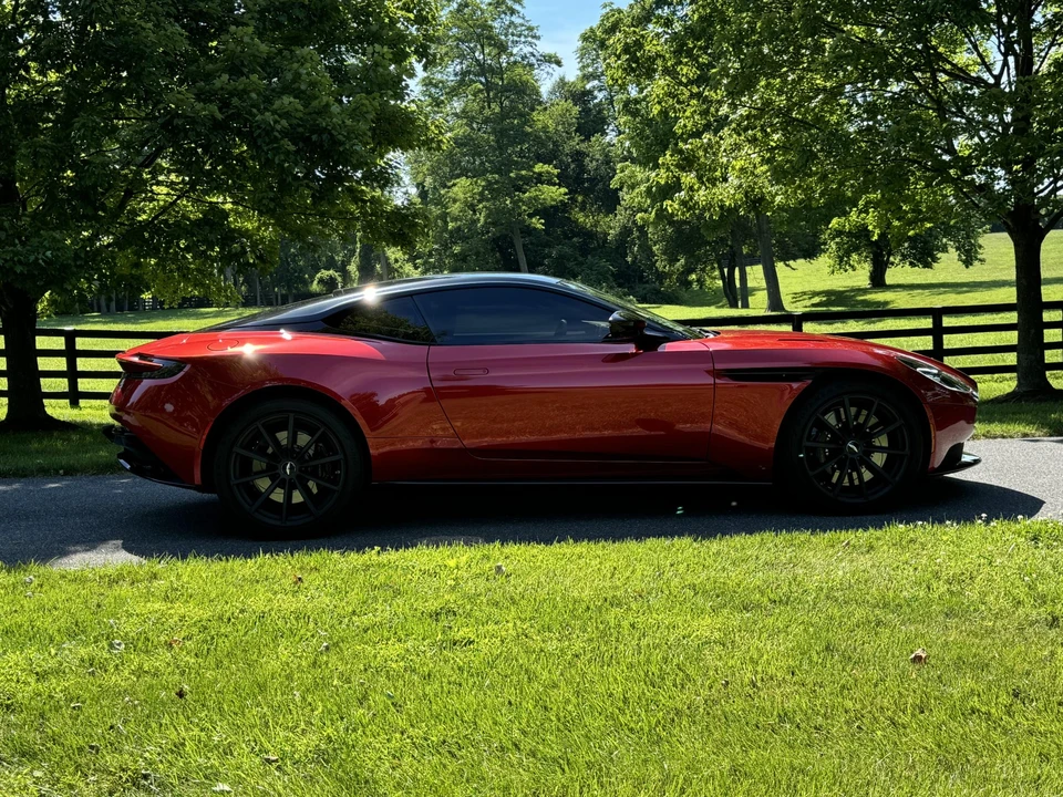 2020 Aston Martin DB11 AMR - Image 20 of 31