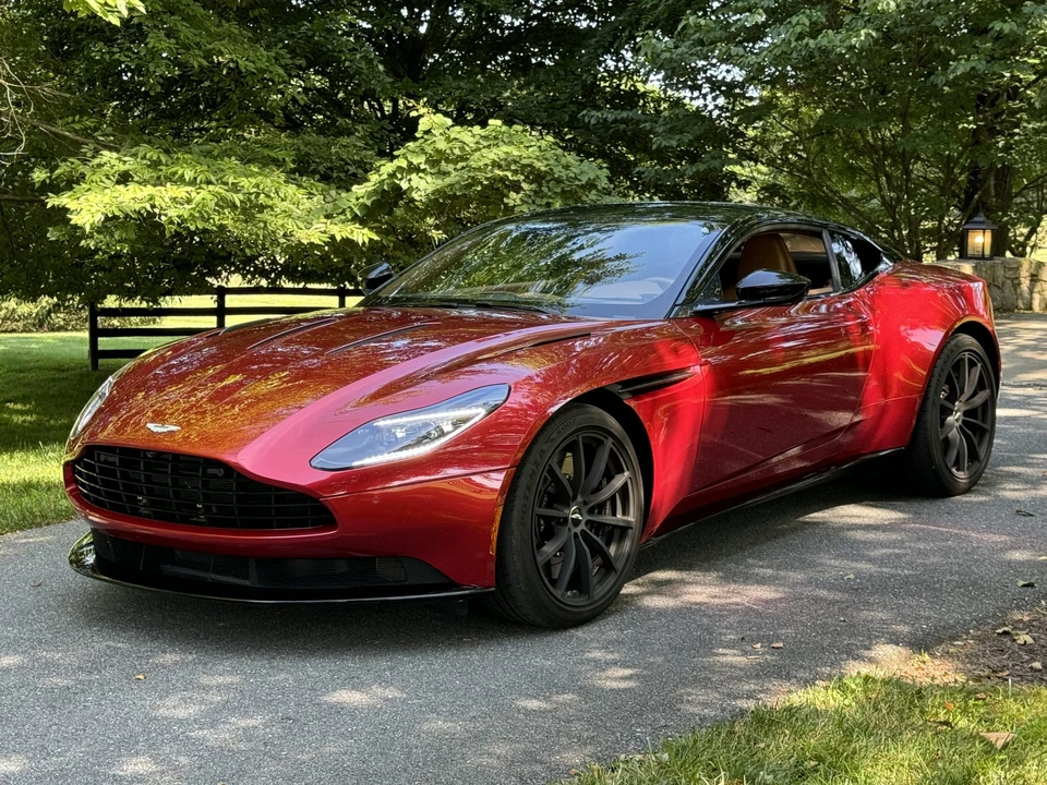 2020 Aston Martin DB11 AMR - Image 4 of 31