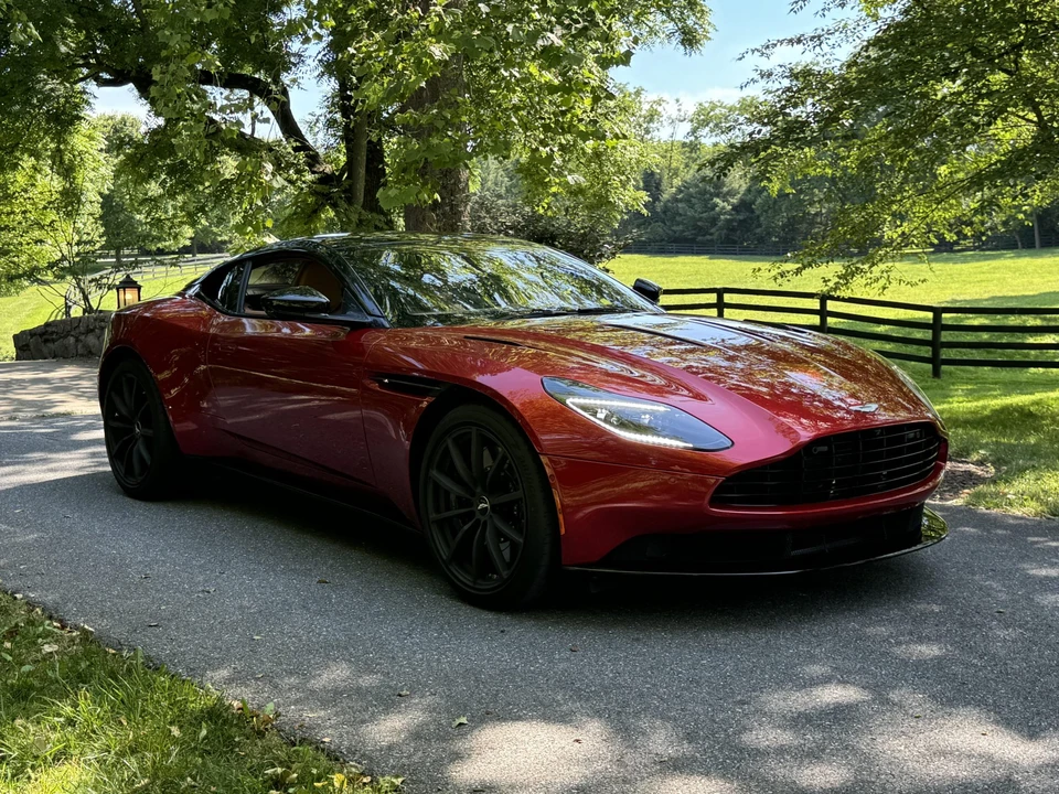 2020 Aston Martin DB11 AMR - Image 17 of 31