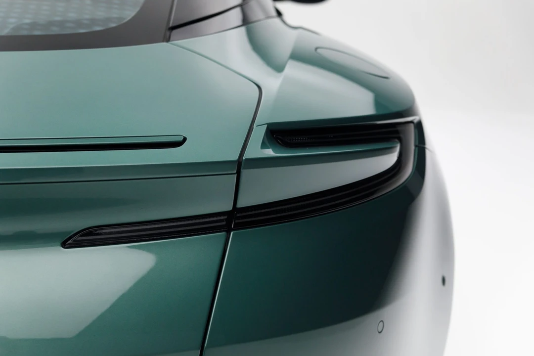 2020 Aston Martin DB11 AMR - Image 29 of 31