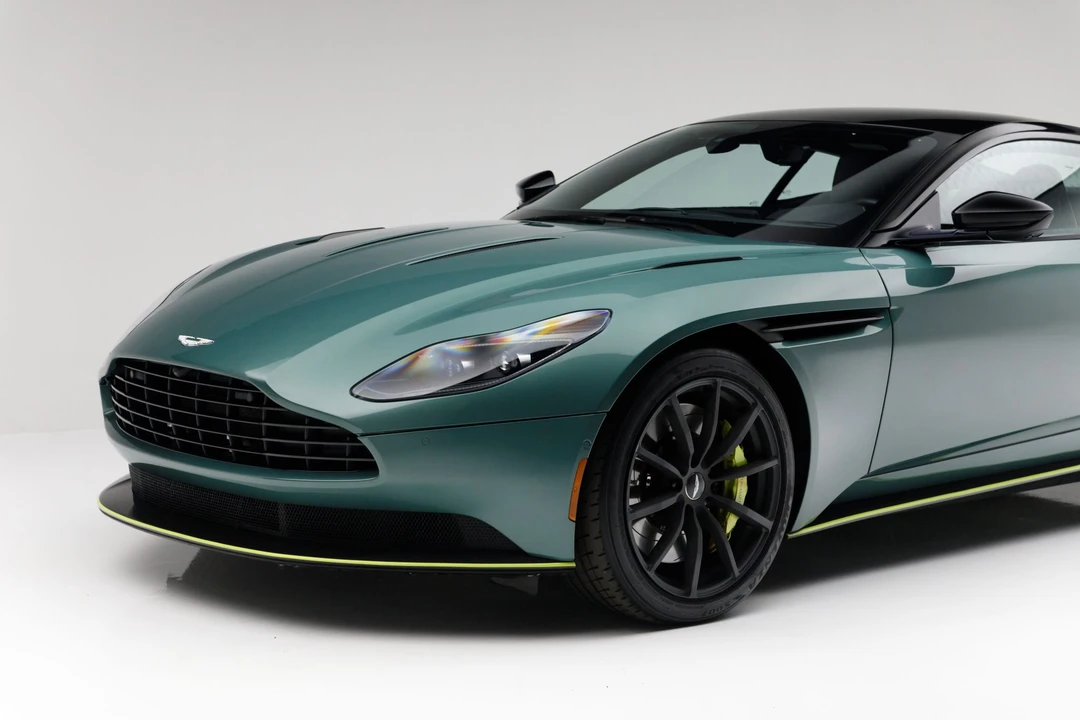 2020 Aston Martin DB11 AMR - Image 13 of 31