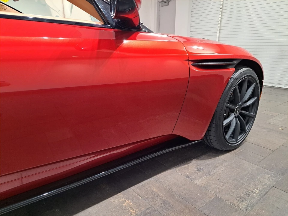 2020 Aston Martin DB11 AMR - Image 20 of 21