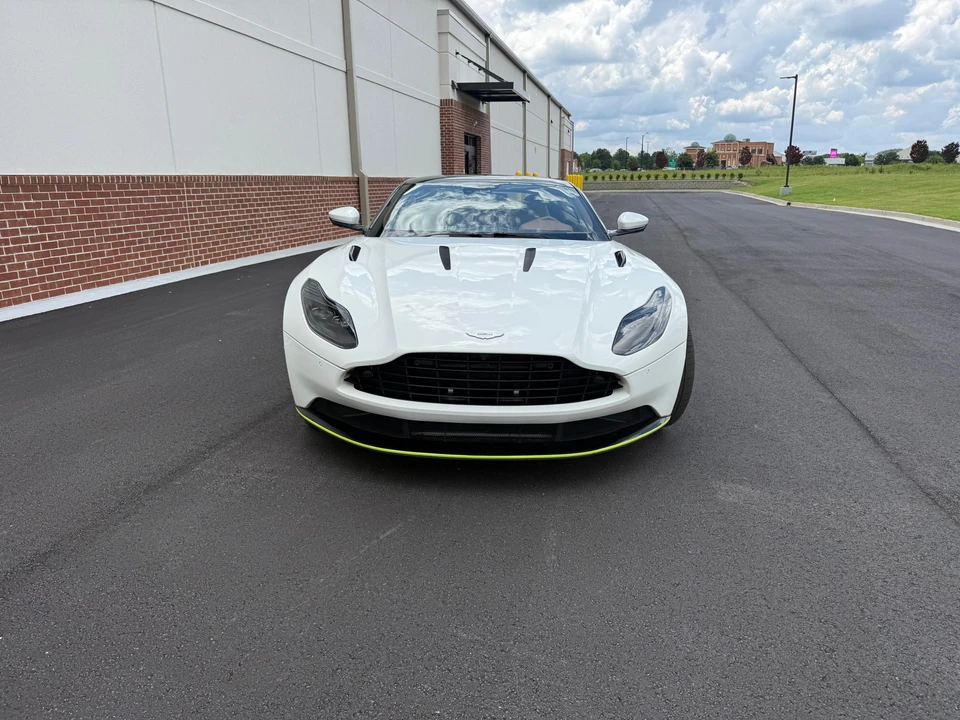 2020 Aston Martin DB11 AMR - Image 6 of 31