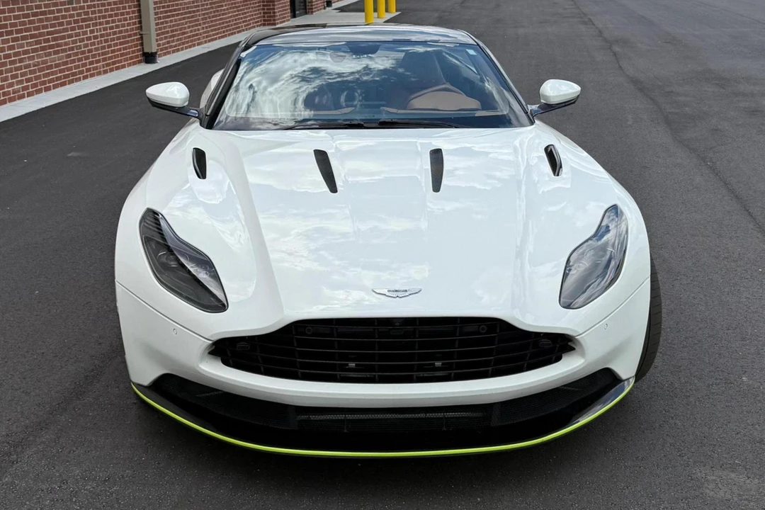 2020 Aston Martin DB11 AMR - Image 2 of 31