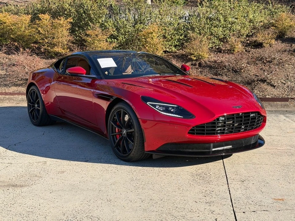 2020 Aston Martin DB11 AMR - Image 19 of 21