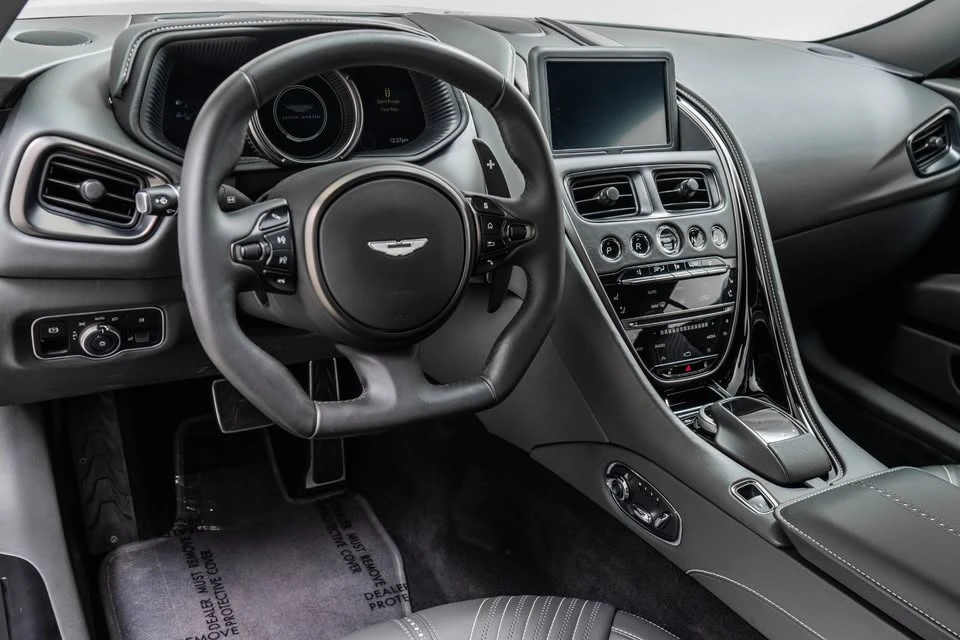 2020 Aston Martin DB11 AMR - Image 9 of 15