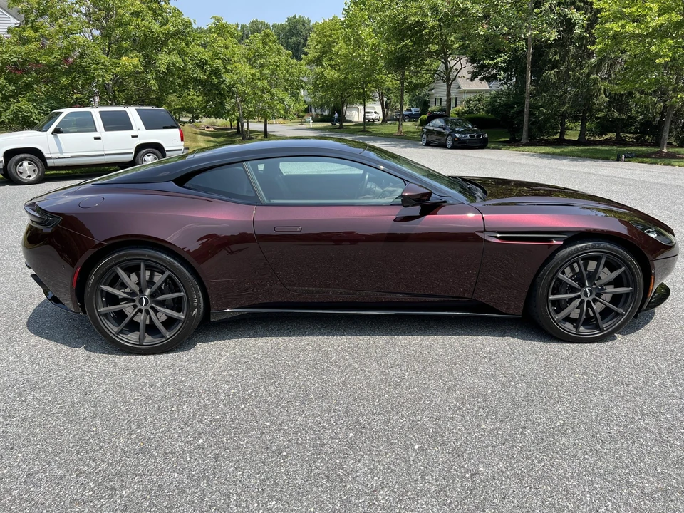 2020 Aston Martin DB11 AMR - Image 5 of 31