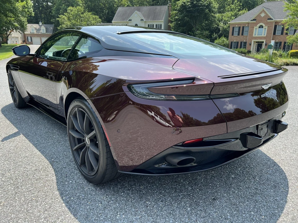 2020 Aston Martin DB11 AMR - Image 18 of 31