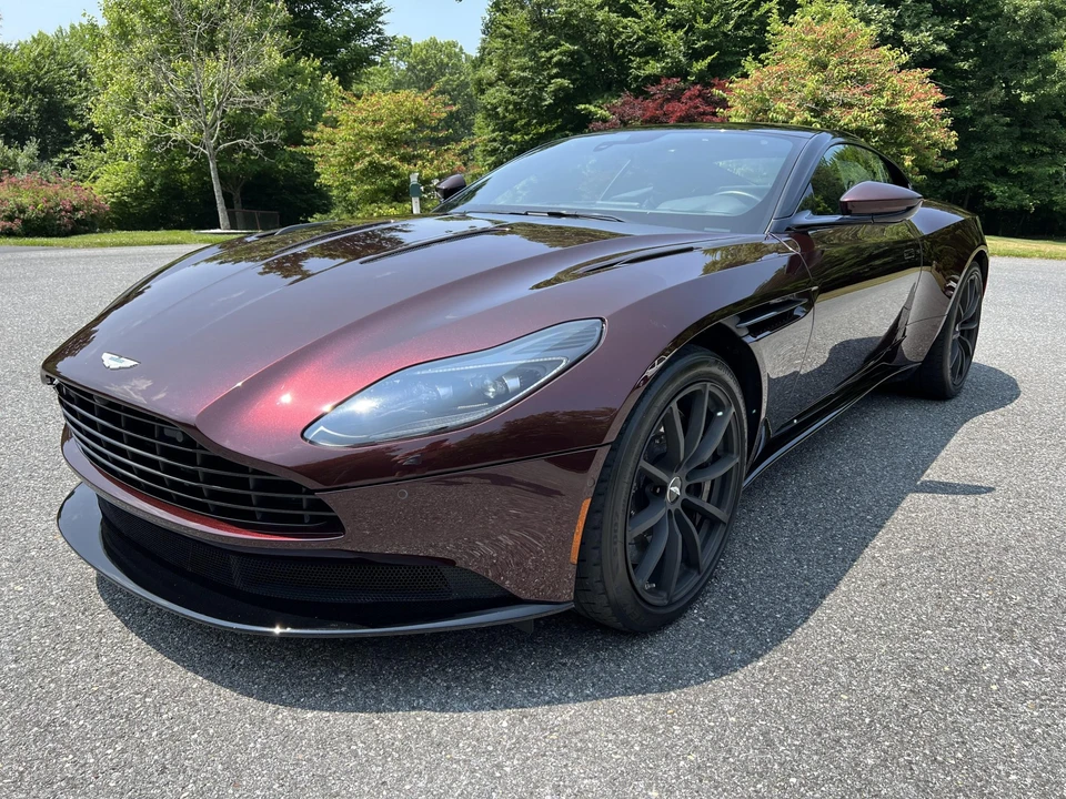 2020 Aston Martin DB11 AMR - Image 30 of 31