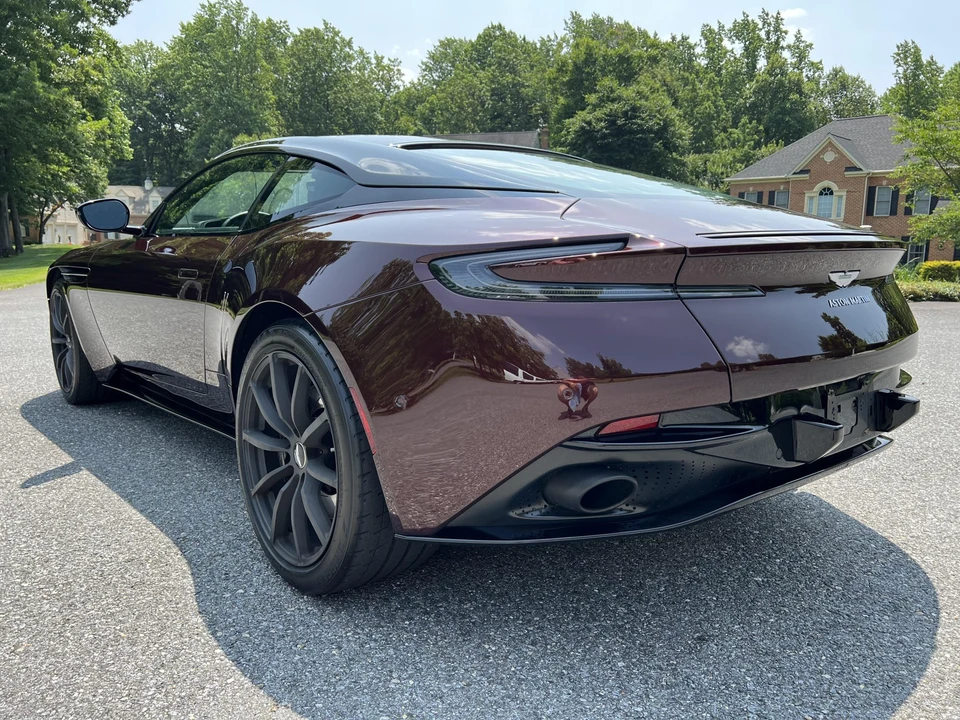2020 Aston Martin DB11 AMR - Image 19 of 31