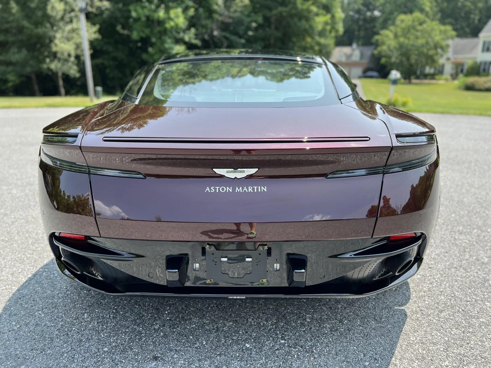 2020 Aston Martin DB11 AMR - Image 13 of 31