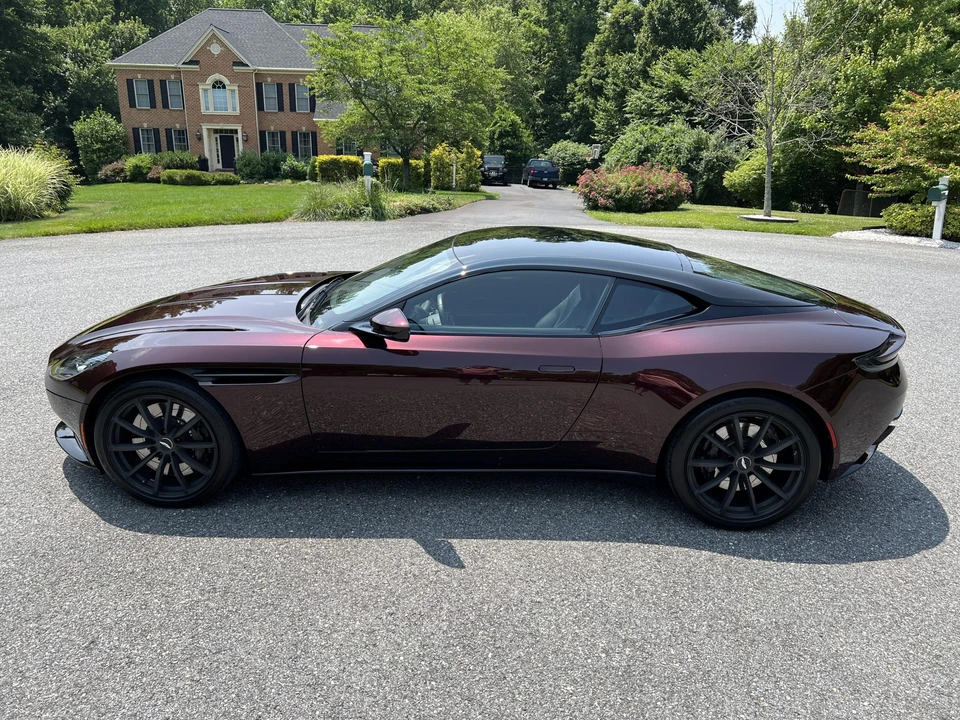 2020 Aston Martin DB11 AMR - Image 23 of 31