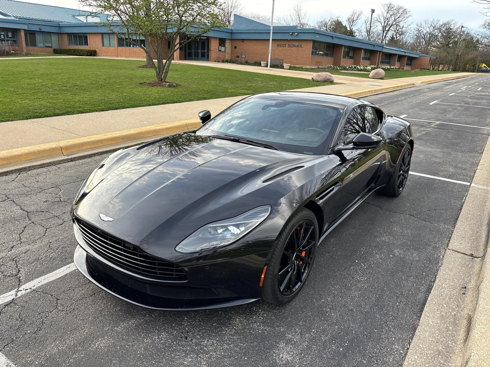2020 Aston Martin DB11 - Image 8 of 31