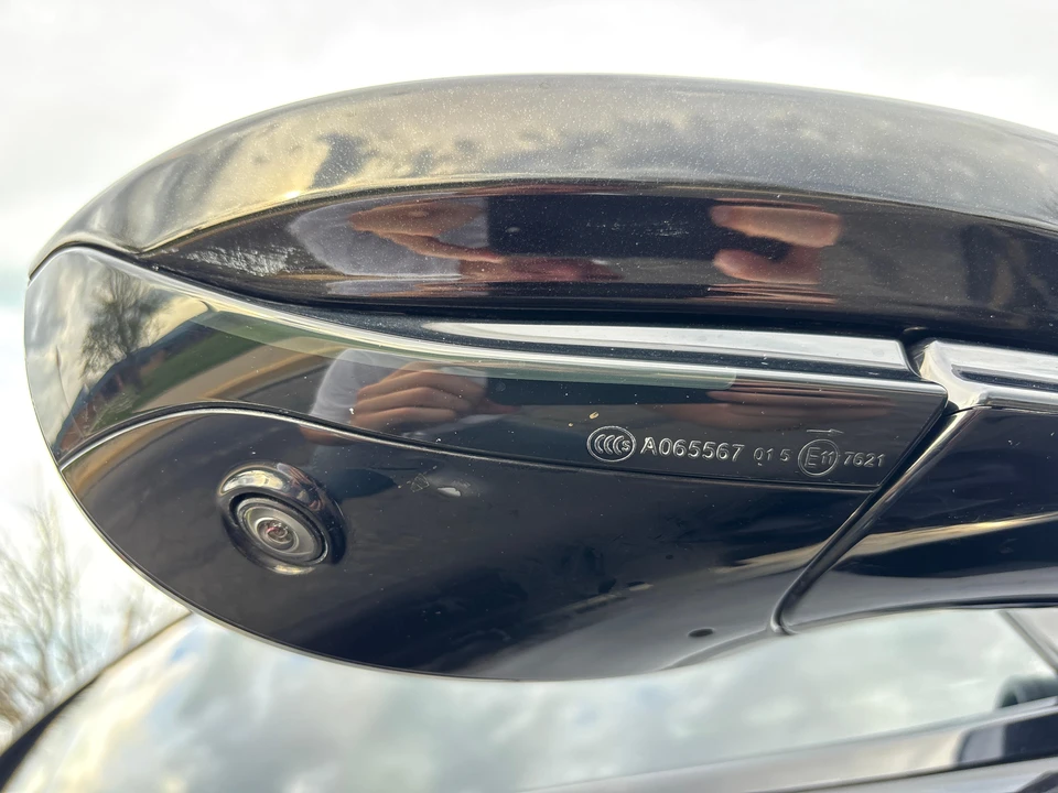 2020 Aston Martin DB11 - Image 18 of 31