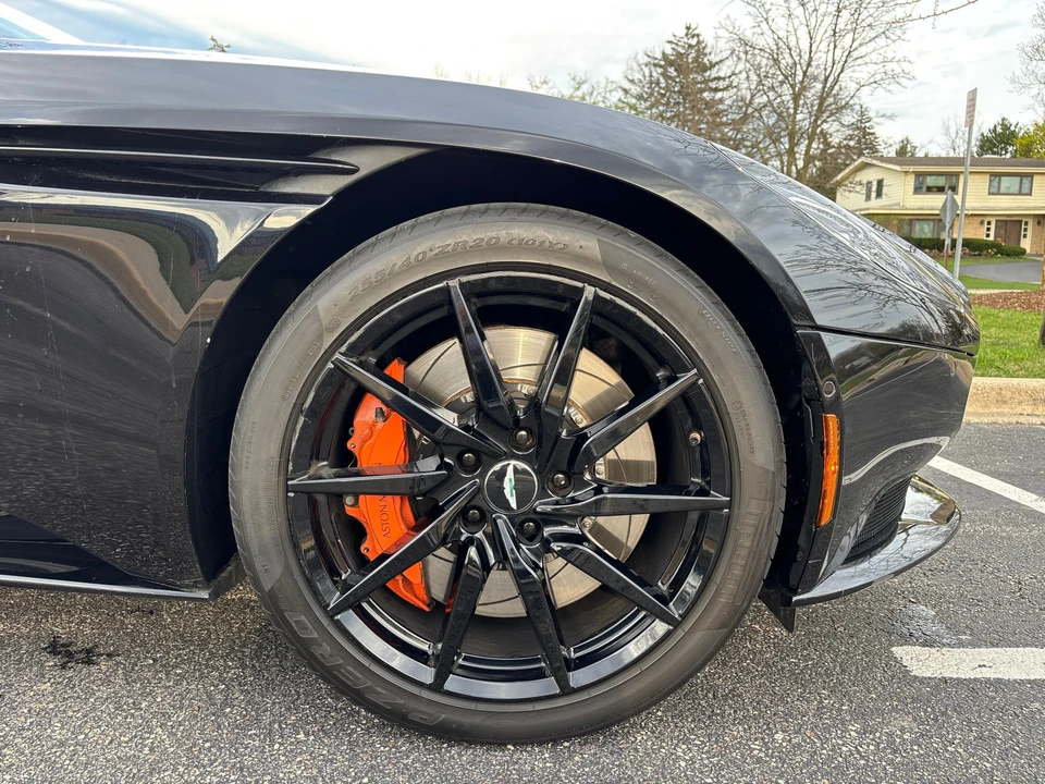 2020 Aston Martin DB11 - Image 22 of 31