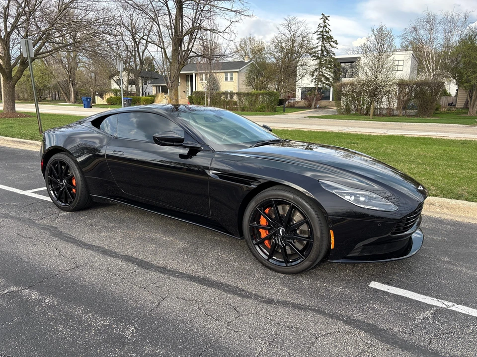 2020 Aston Martin DB11 - Image 13 of 31